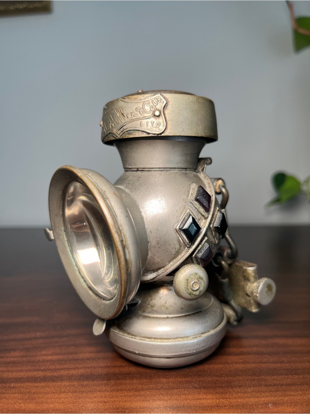 Antique 1890s H. Miller Co Ltd "LITO" Bicycle Oil Lamp - Jeweled & Complete! - Picture 6 of 15